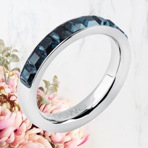 Brosway Silver and Blue Crystal Ring
